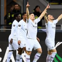  Soi kèo UEFA Europa League: Tài xỉu Benfica vs Frankfurt, 02h00 ngày 12/04